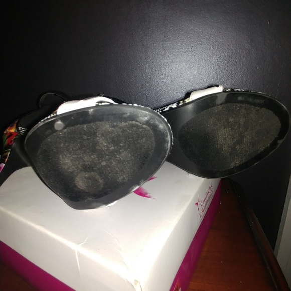 Multi color Chinese Laundry 8.5 open toe sandal - Picture 4 of 4